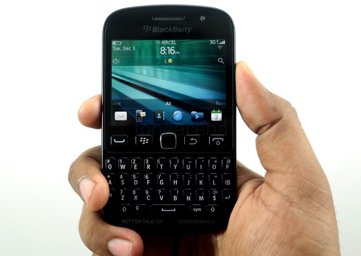 BlackBerry 9720 photo